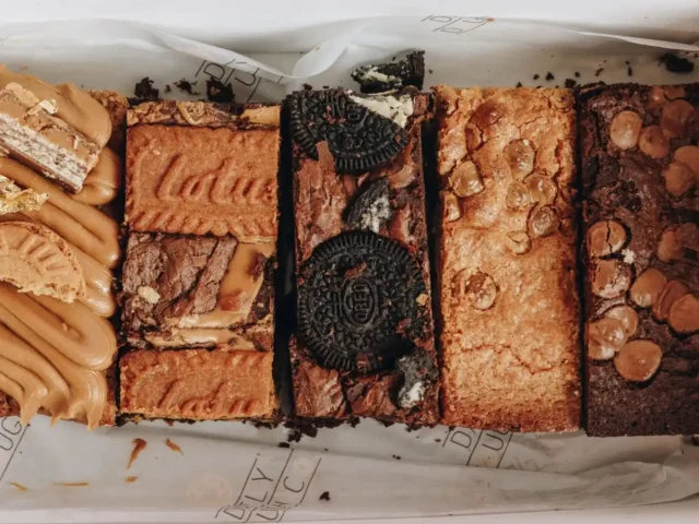 Top 7 Gift Hampers and Gourmet Gifting Considerations, One of Them Being Brownie Boxes